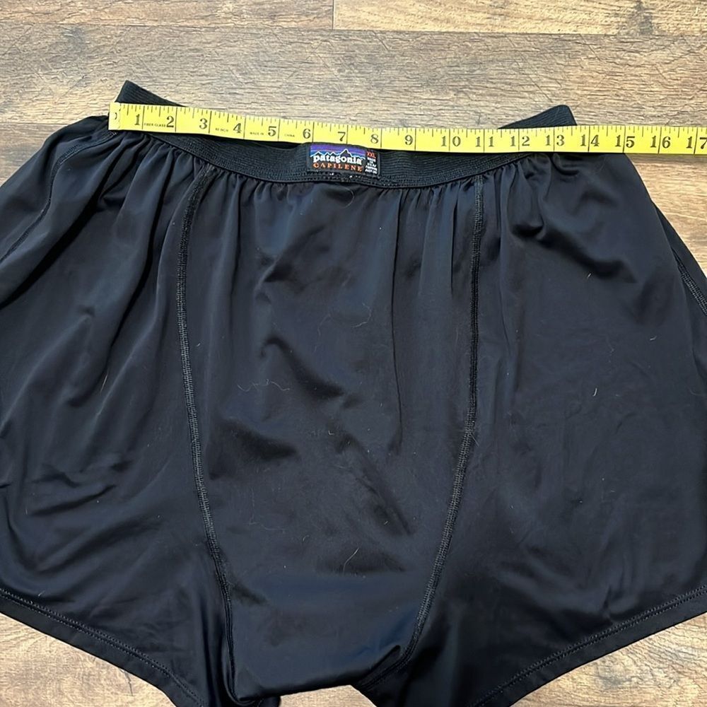 Patagonia Capilene shorts Mens XXL Black Performance Base Layer Bottom - Picture 2 of 5